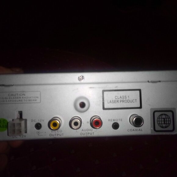 Auto multi media player - Picture 3 of 3